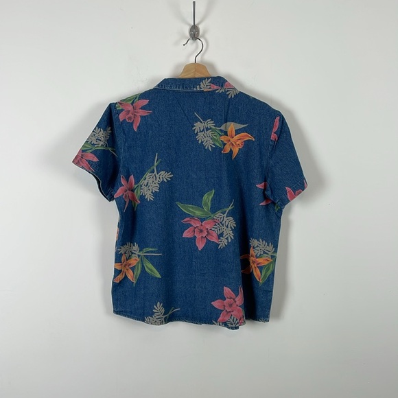 Susan Graver Denim Button Down Floral Short Sleeve Blouse Womens L 1 Pocket - Picture 4 of 8